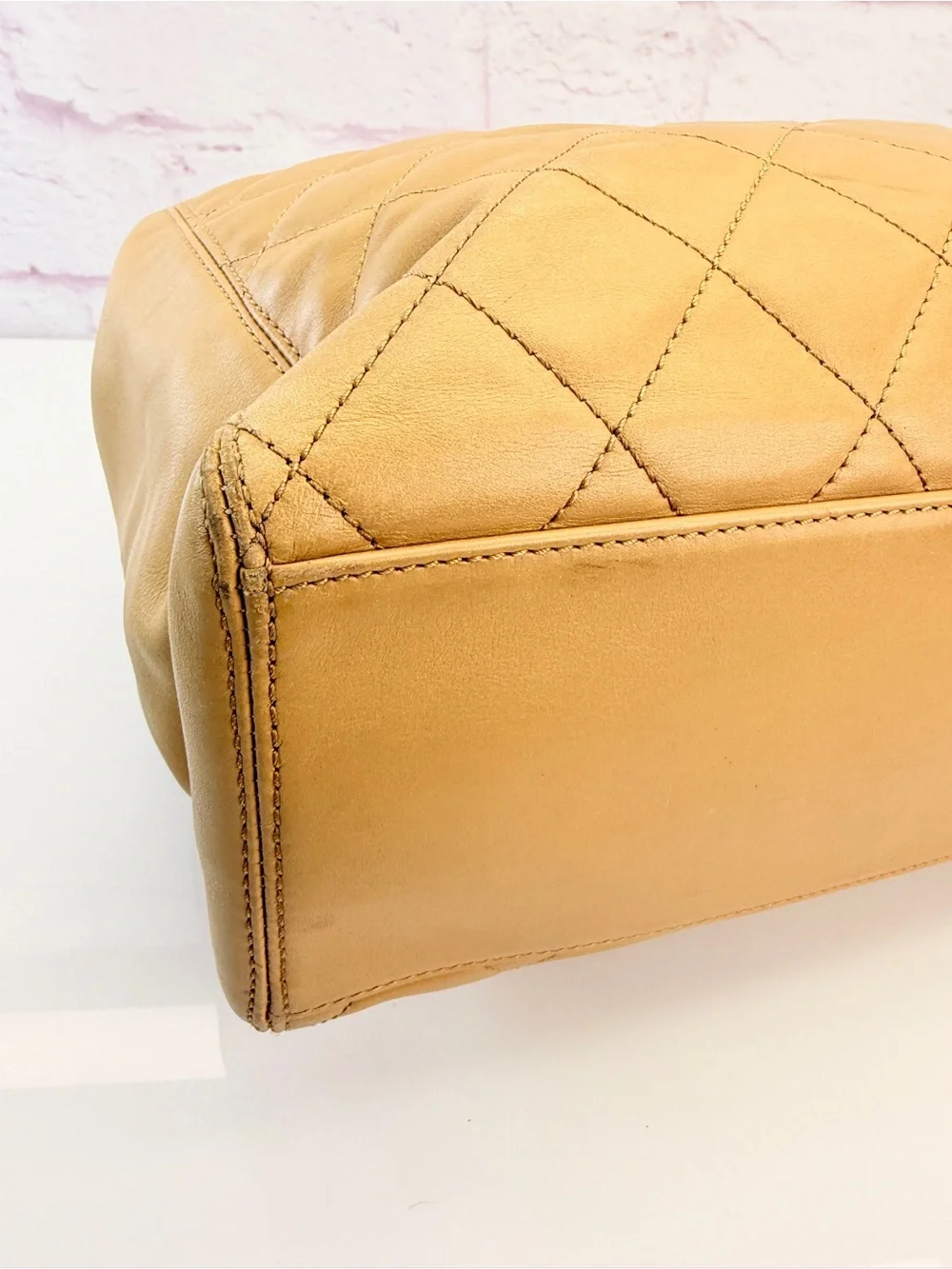 CHANEL authentic tote